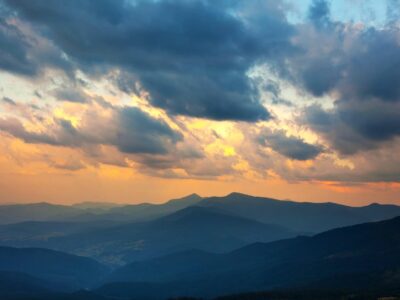 majestic-sundown-sky-mountains-range-background-beautiful-landscape