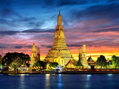 temple-of-down-wat-arun-temple-twilight-bangkok-thailand