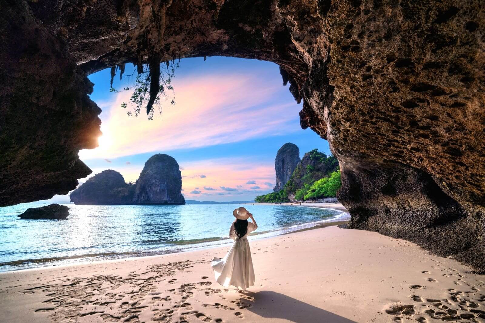 Best Tours and Day Trips Packages. Andaman Pass is a Best Tour Company in Phuket Krabi and Phang Nga providing boat tours, day trips and private tours to the top attractions throughout Andaman Sea and Islands.