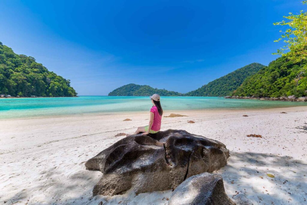 Similan-Islands-Early-Bird-Day-Trip-Phuket-Thailand